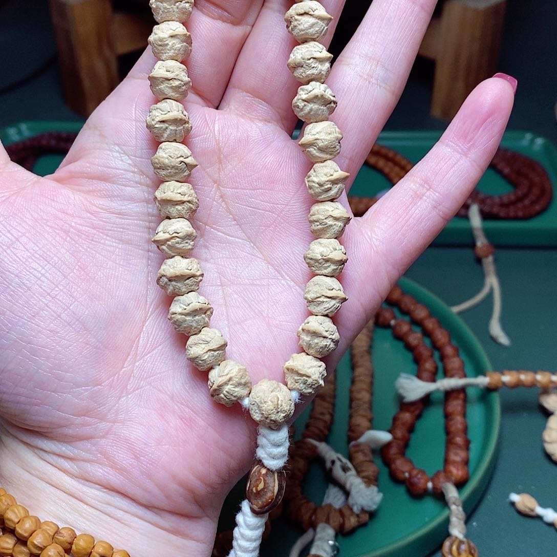 柏香籽/百香籽吊坠266鹰嘴