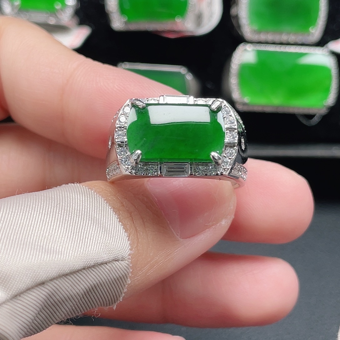 翡翠银S925镶嵌戒指天然A货翡翠没运费险4005