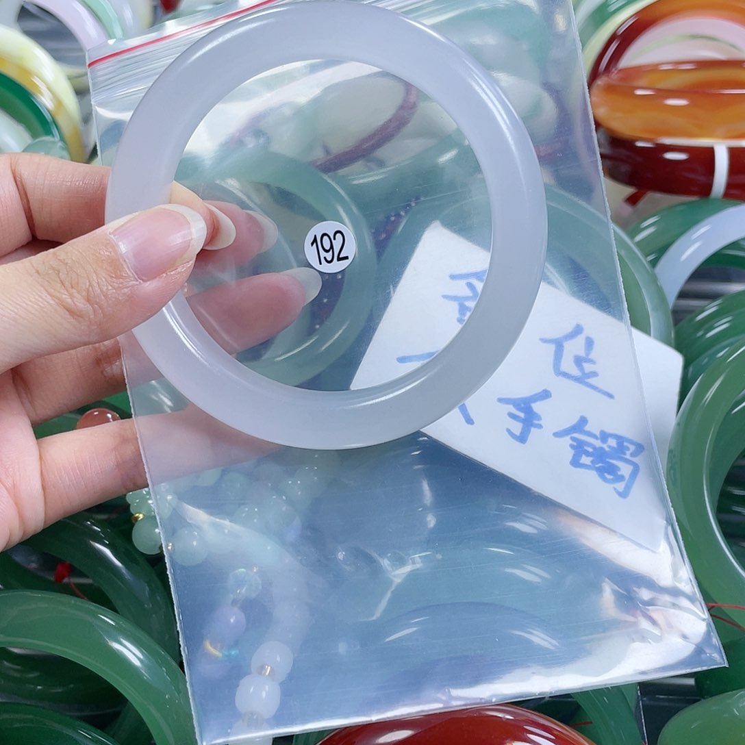 石英质玉手镯未镶嵌6263