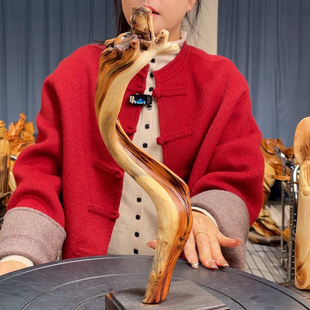 柏木（崖柏）随型飘枝