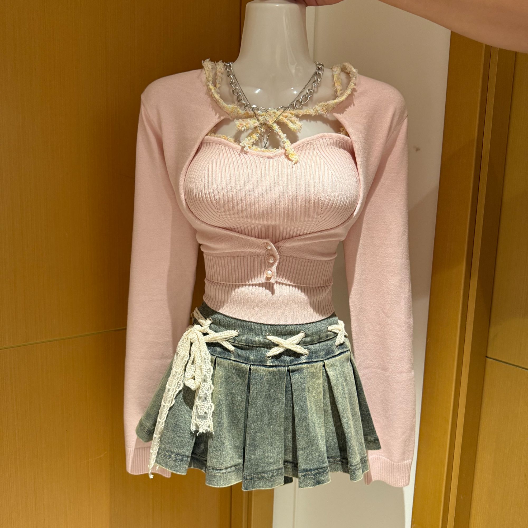 MUA家粉色妖姬上衣牛仔百褶裙秋季款