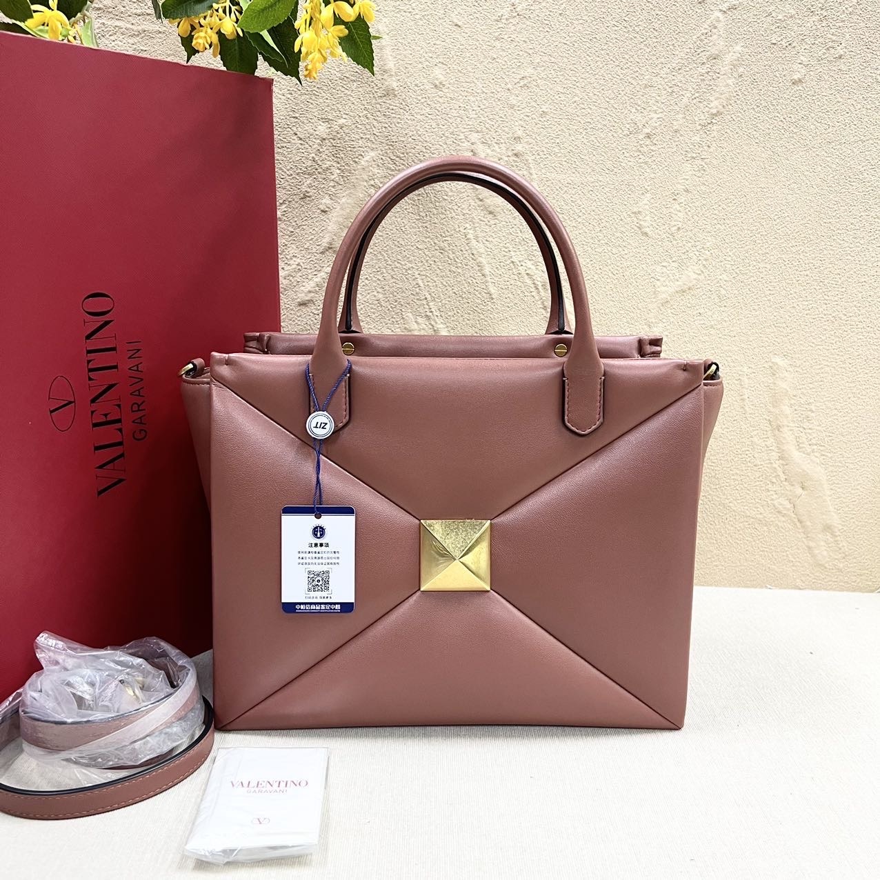 95新 Valentino/华伦天奴 小野专属/95新/天奴/单肩包/DC9738