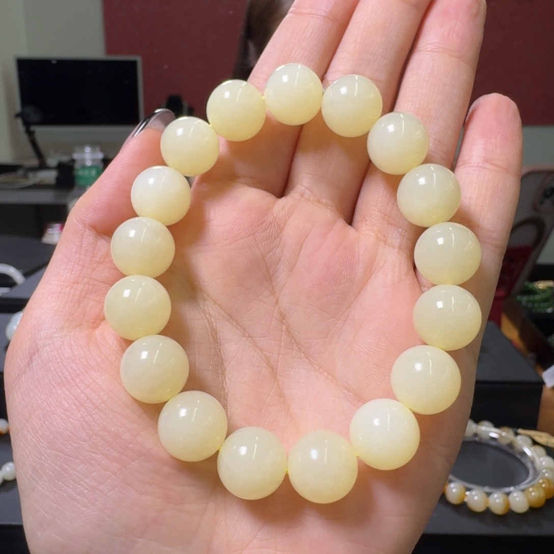 和田玉手链未镶嵌