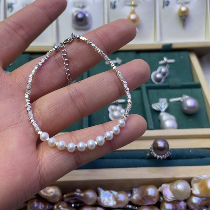 淡水珍珠手绳银S925镶嵌萌*妹