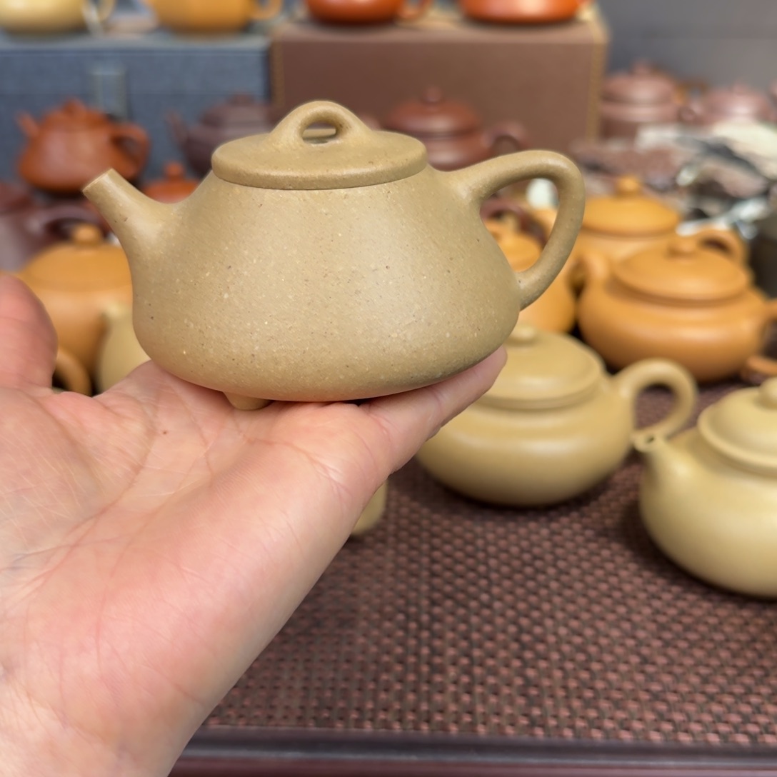 本山绿泥茶壶150毫升梨皮