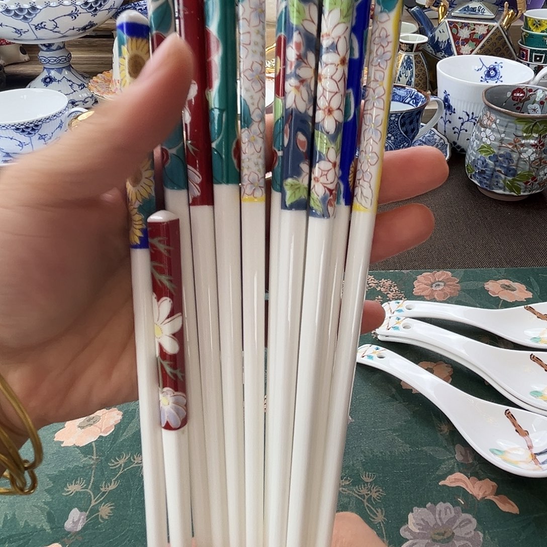 瓷片怕独特哦我有哦呢咯我哦哦