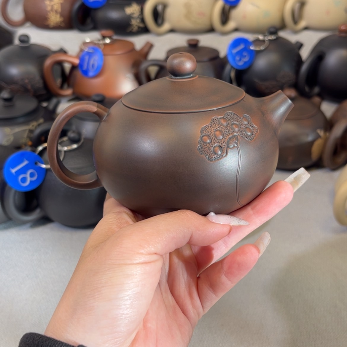 【闪购商品】红泥 莲蓬 容量 240c c