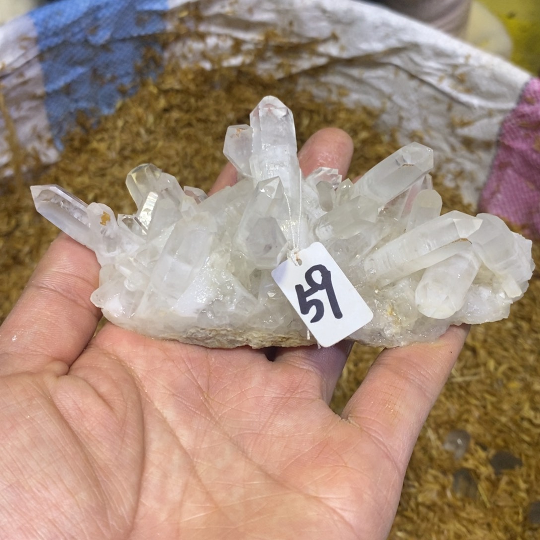 水晶水晶原石摆件未镶嵌白****果