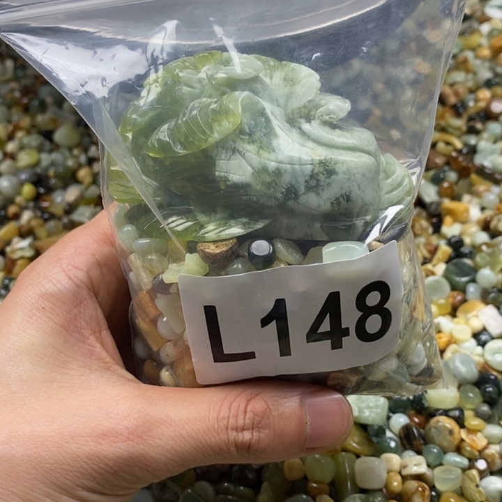 蛇纹石玉鱼缸石未镶嵌