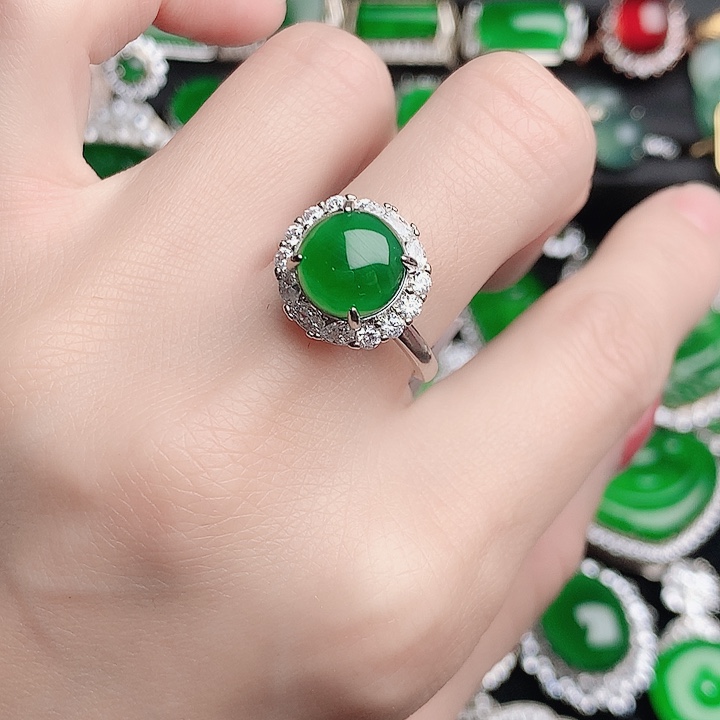 翡翠未镶嵌戒指戒指