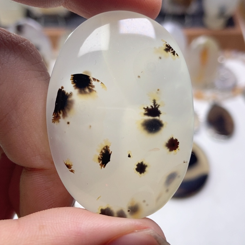 【闪购商品】玛瑙/玉髓颈饰未镶嵌