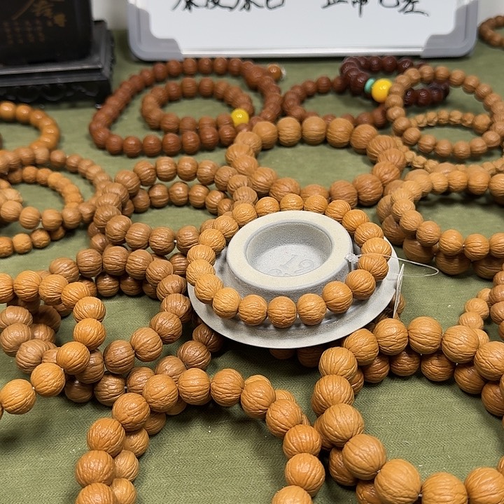 猴头核桃吊坠b**y13.8凤羽