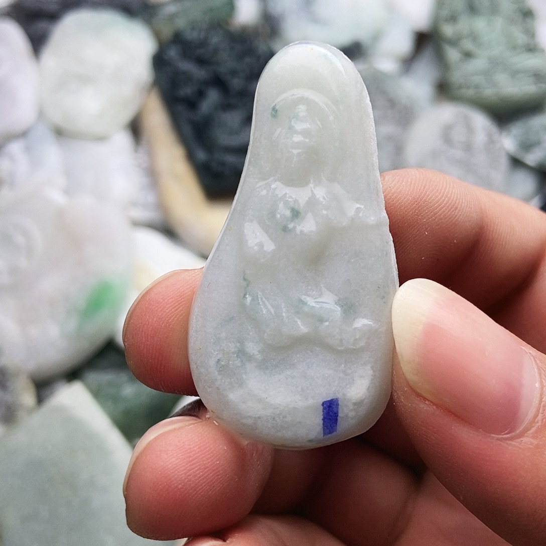 定制翡翠未镶嵌天然