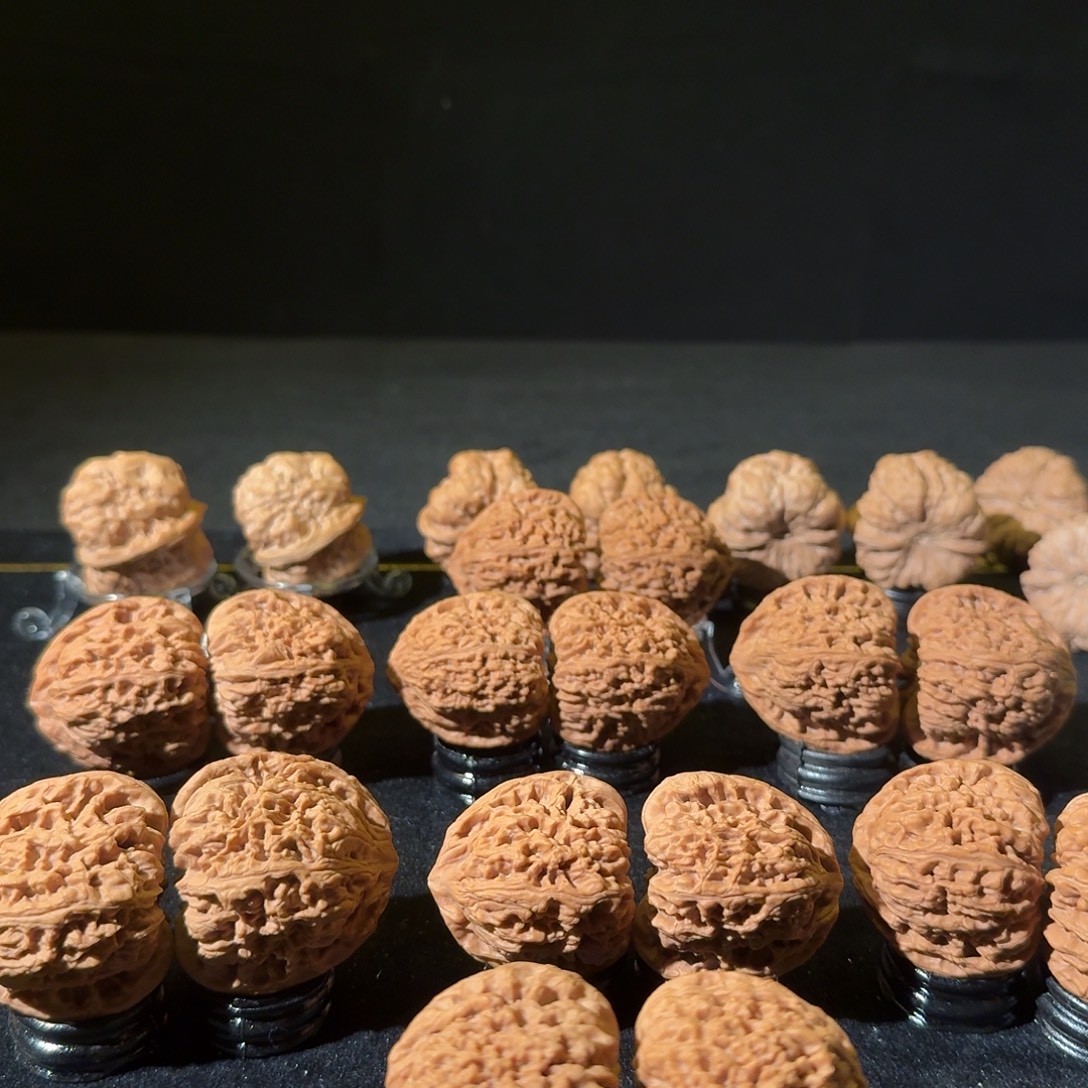 文玩核桃把件专项蛤蟆头南疆石