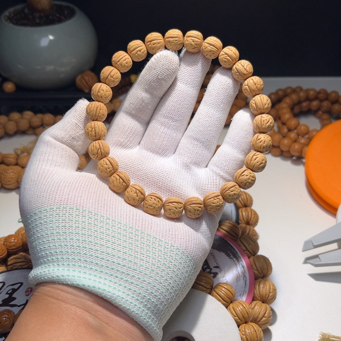 桃核手串精修黄桃