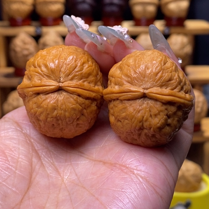 文玩核桃把件蛇皮球17号