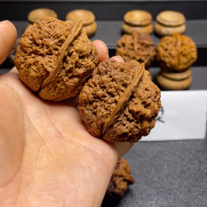 文玩核桃吊坠F金刚佛手43