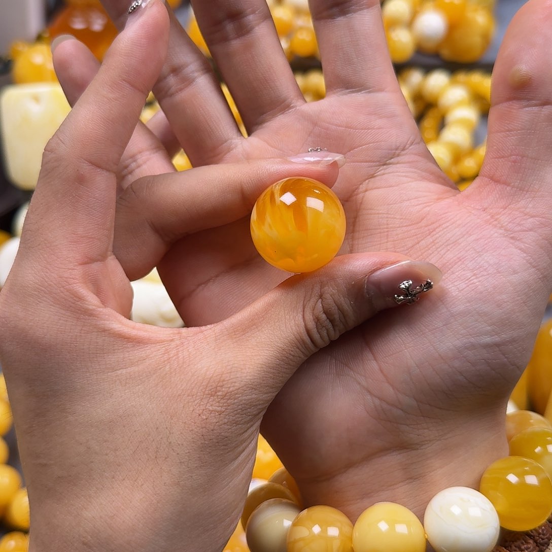 琥珀珠宝奇石未镶嵌锁骨25mm