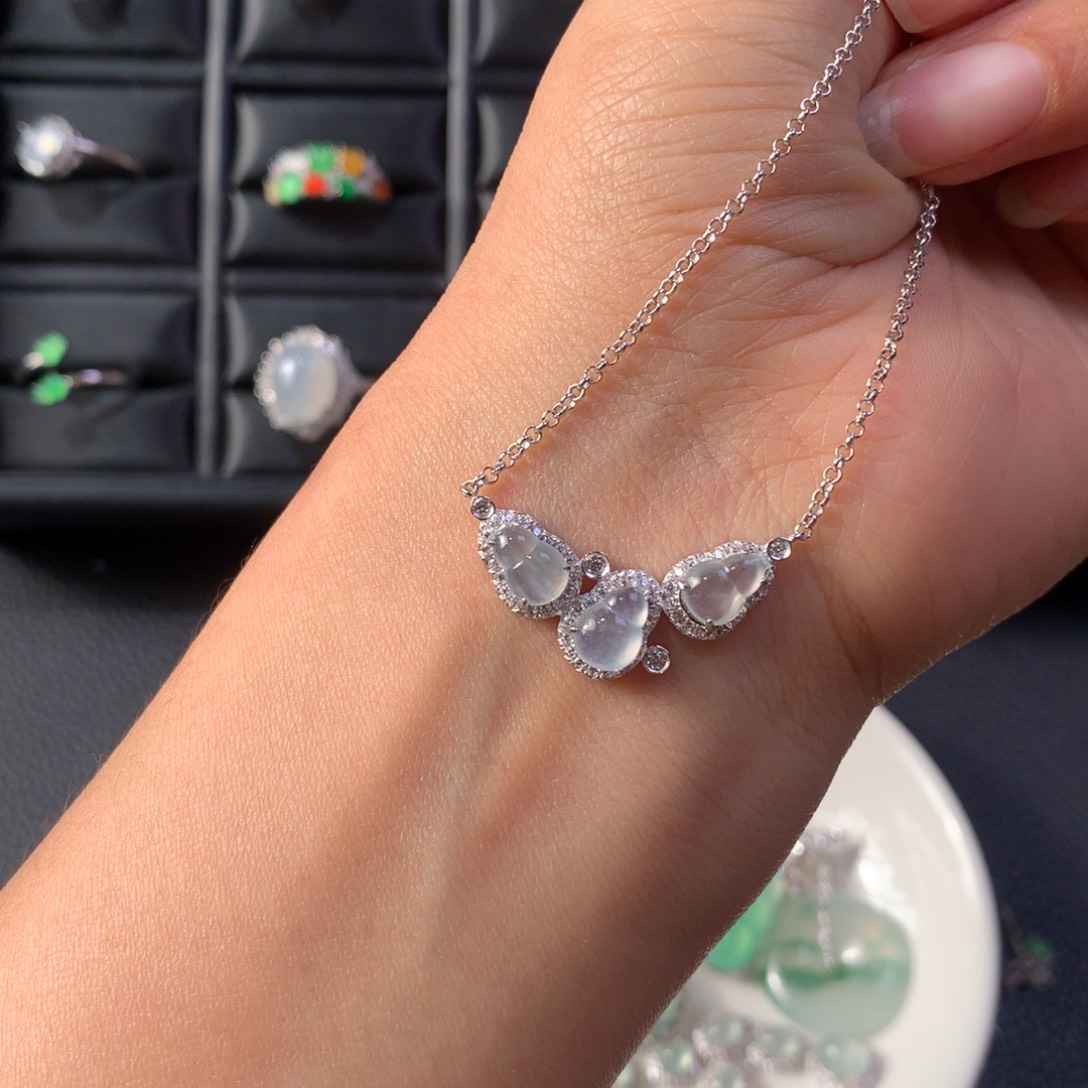 翡翠银S925镶嵌颈饰