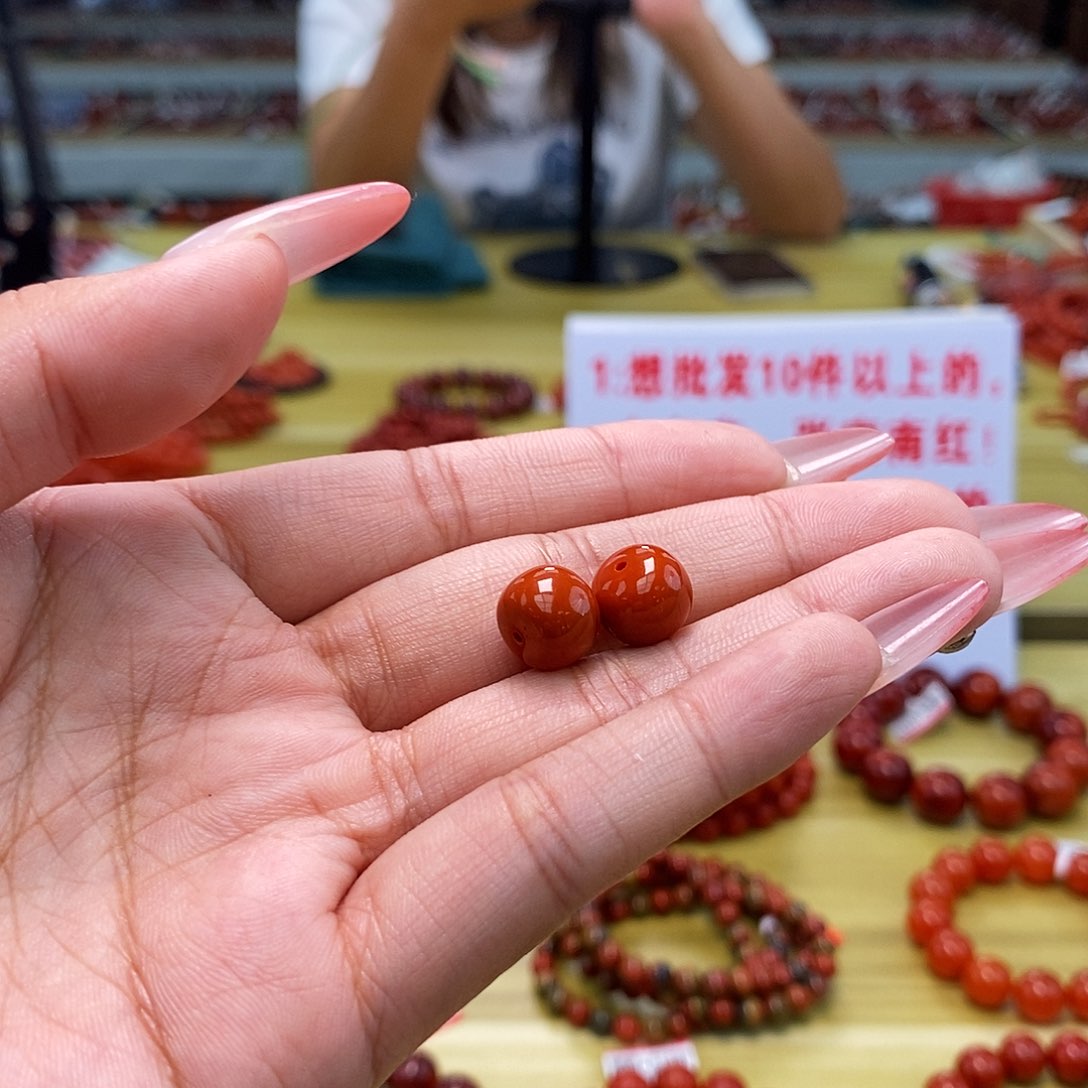南红玛瑙未镶嵌一对单珠