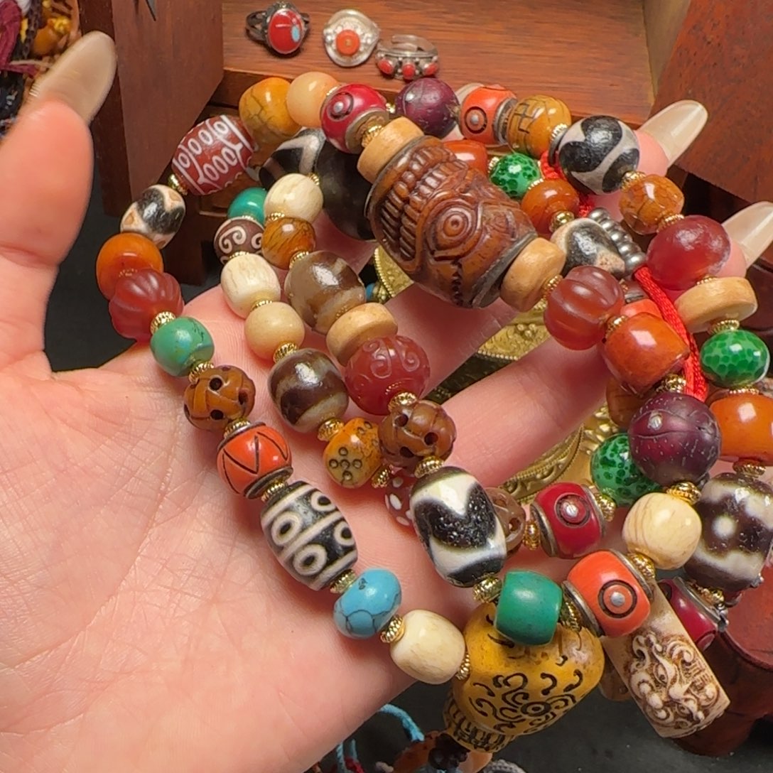 泥塑未*丨……………………………………