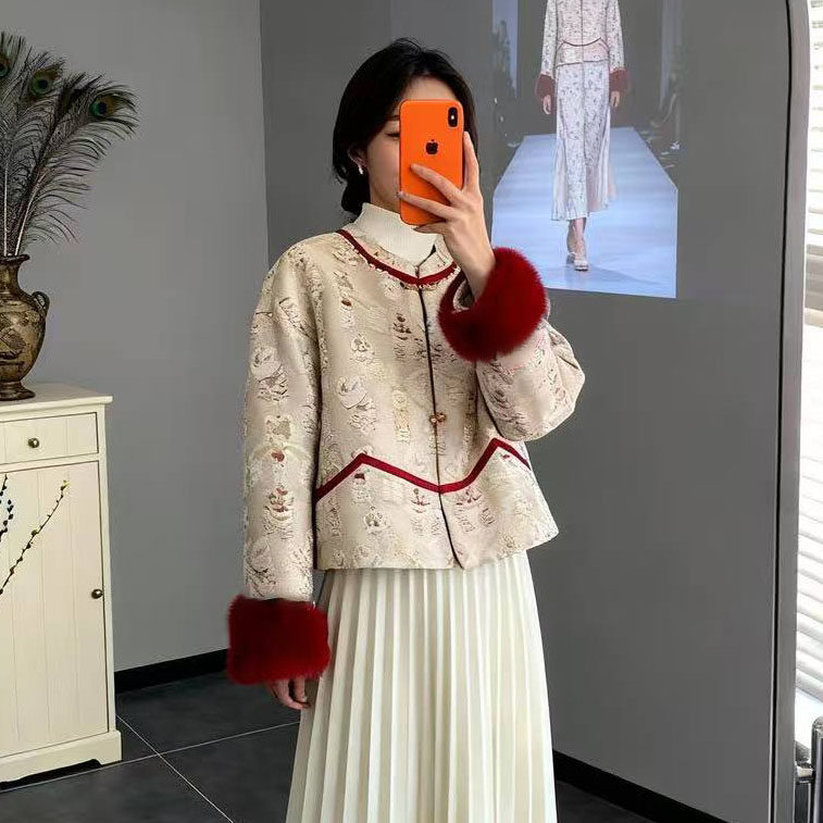 醒狮八达运新中式兔毛袖口加棉棉服国风盘扣织花轻奢气质外套922