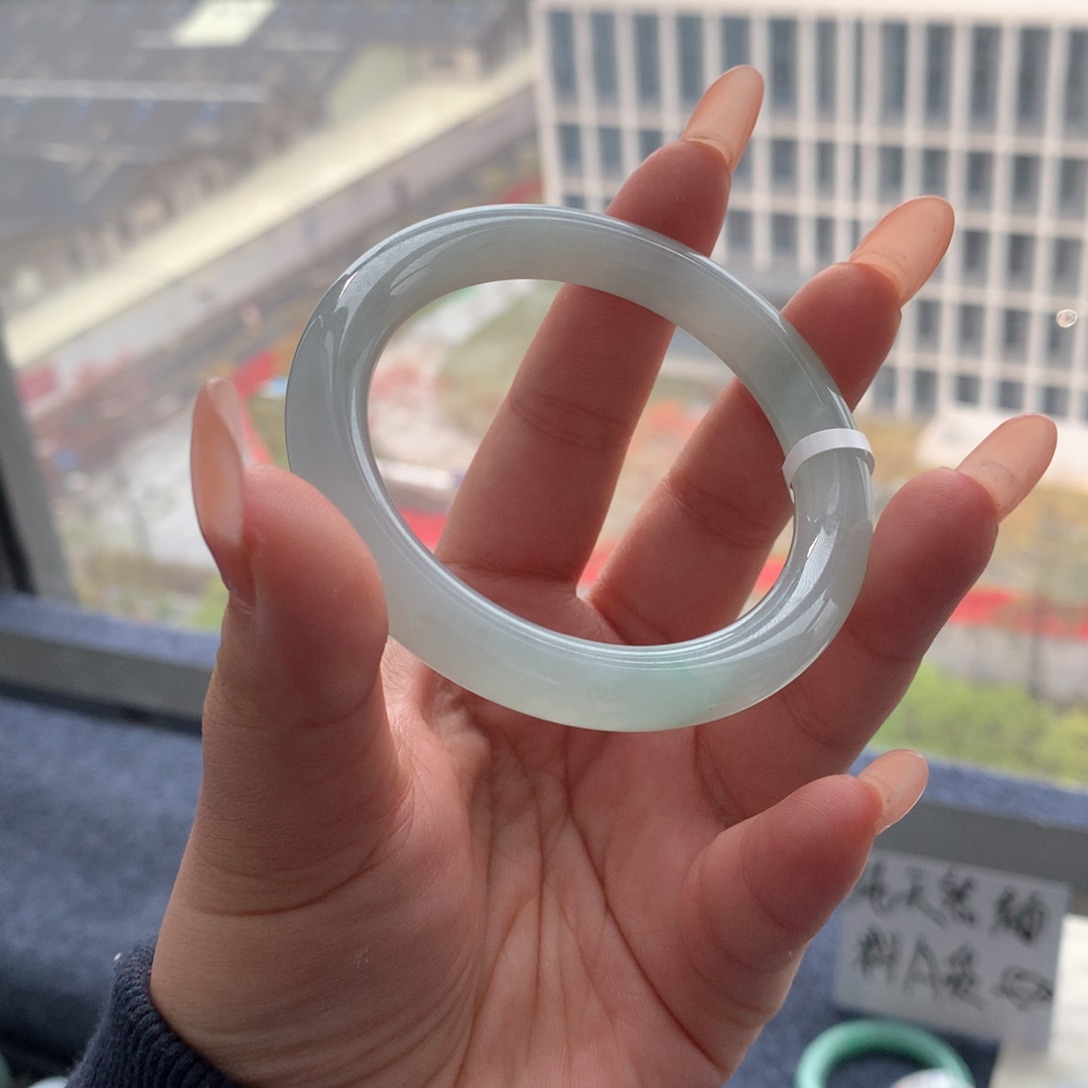 翡翠手镯未镶嵌11 54葡萄肉底圆条