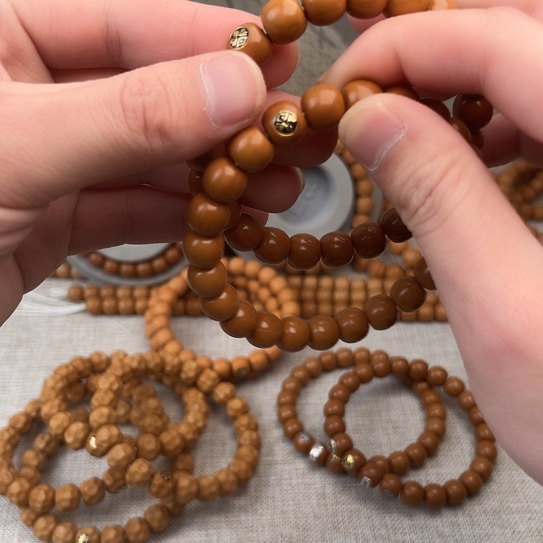 猴头核桃吊坠J*x黑天使老邢两条打包