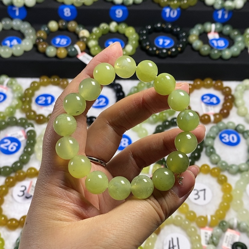 【闪购商品】蛇纹石玉手链未镶嵌