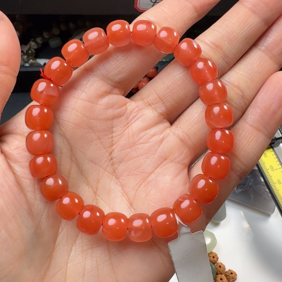 南红玛瑙未镶嵌珠宝奇石