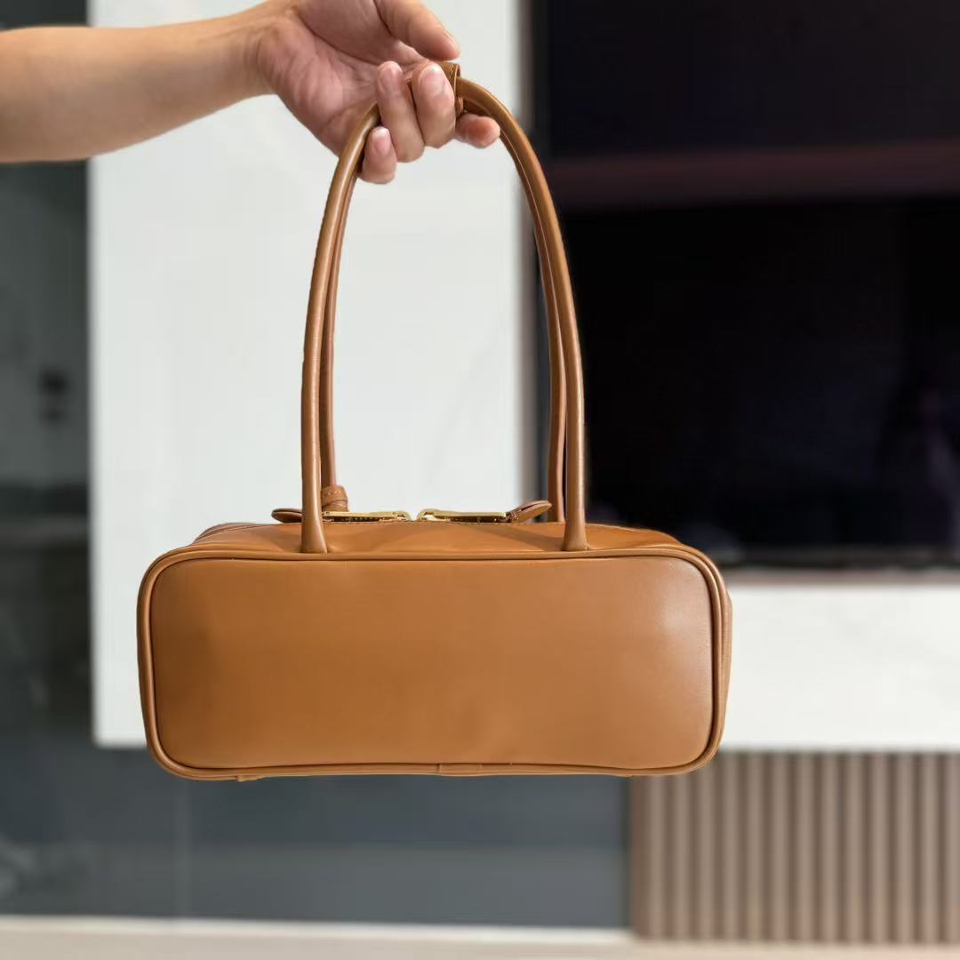 【77-m*u beau法棍-长手柄保龄球无锁一样的包 包