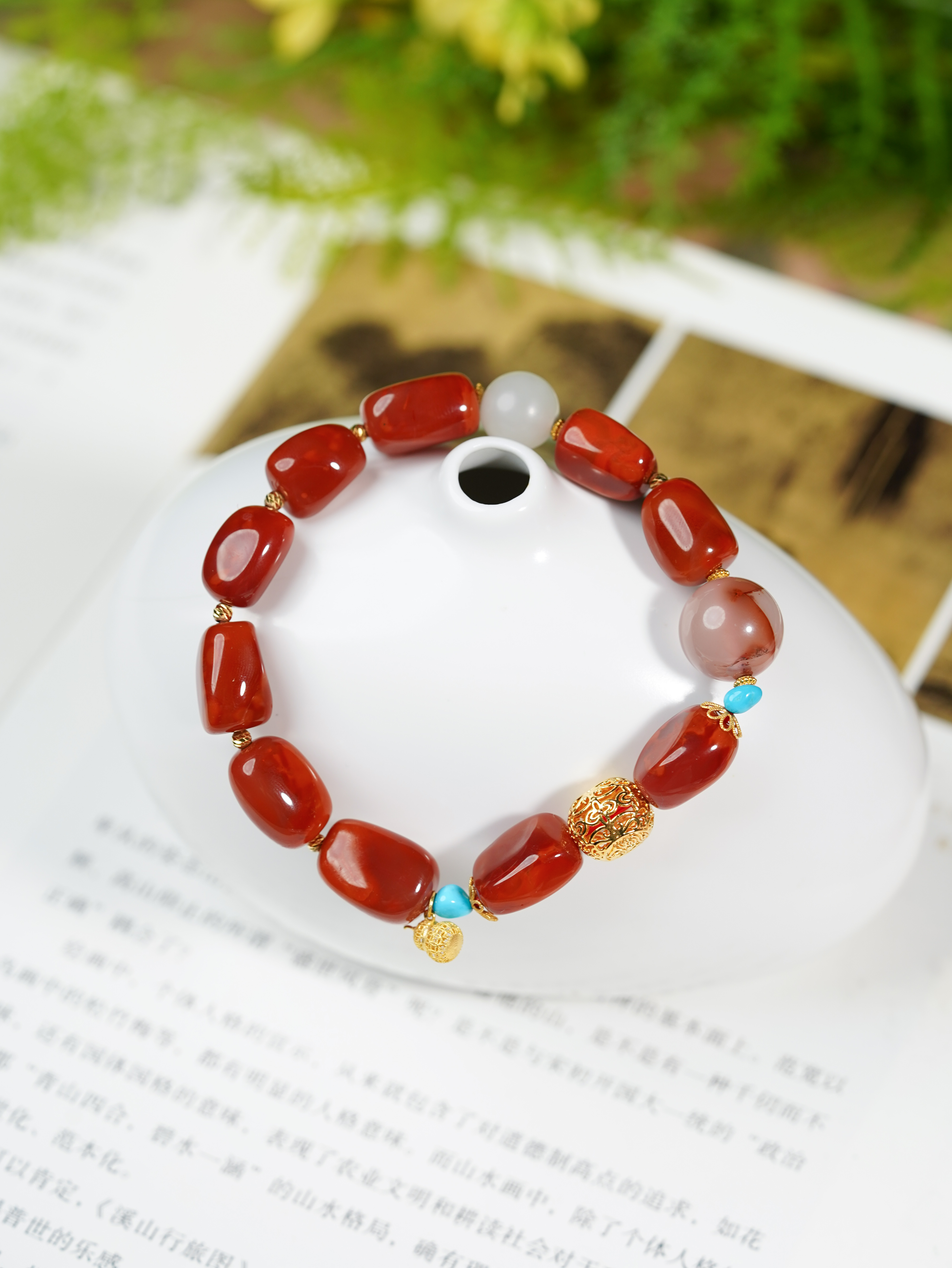 【缺货】18K南红随型手串 8*12/12mm 多样性发一