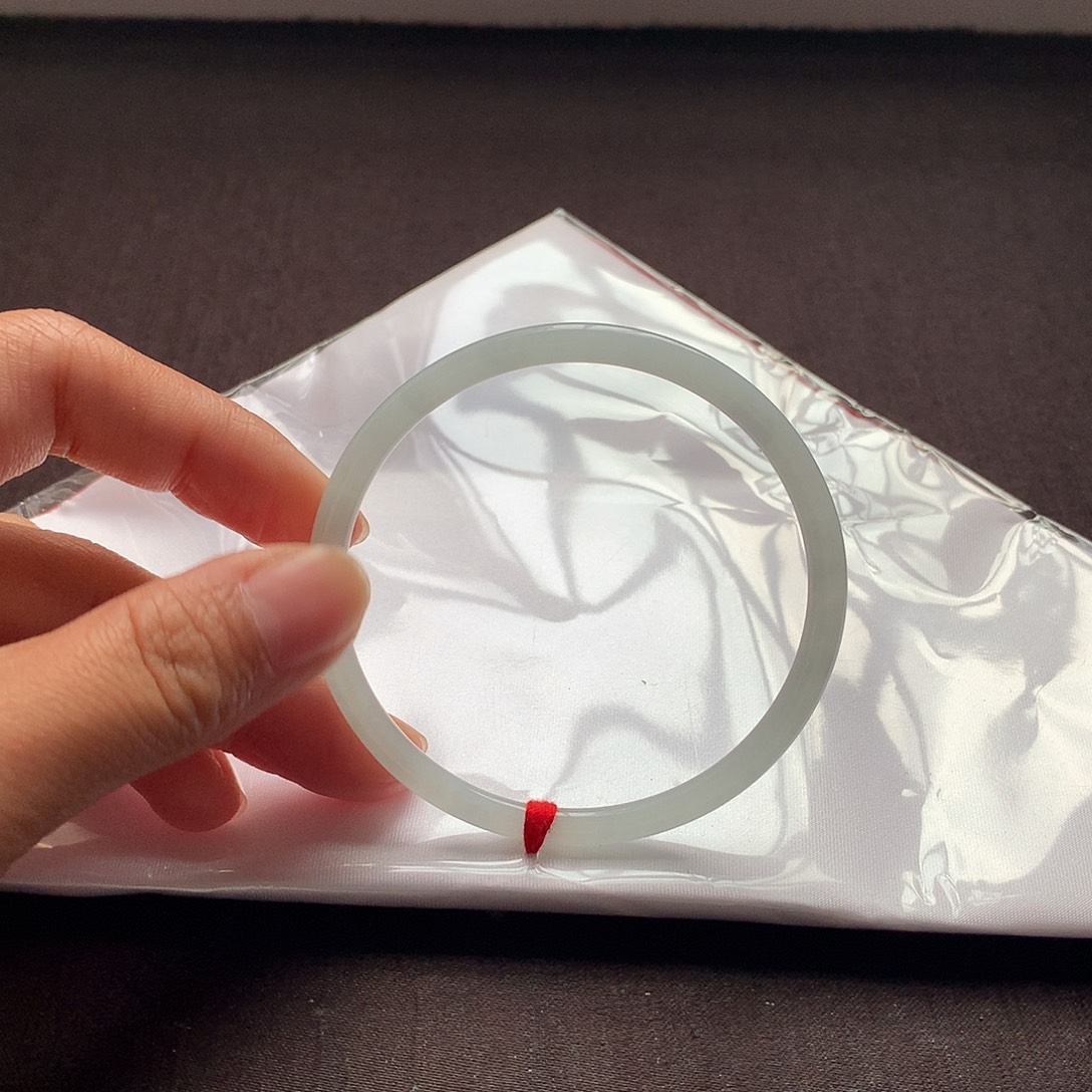 翡翠未镶嵌手镯57完美