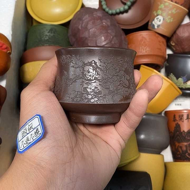 瑕疵不退不换介意勿拍