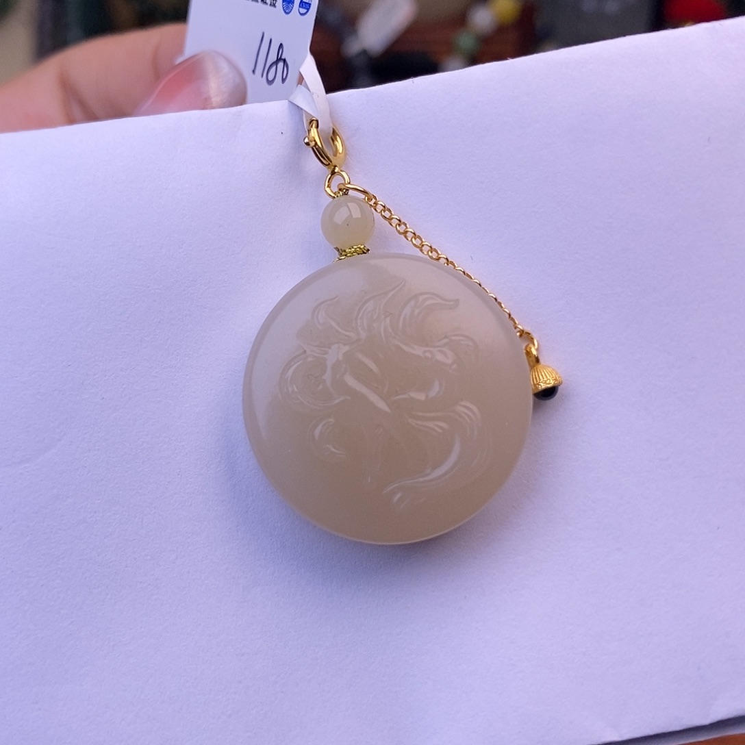 和田玉清货价藕粉红粉凤九未镶嵌