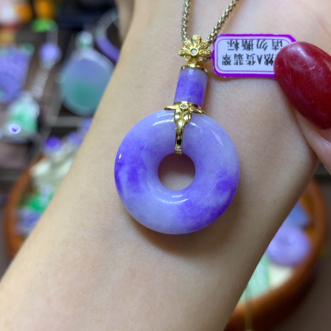 【闪购商品】翡翠颈饰18K金镶嵌翡翠