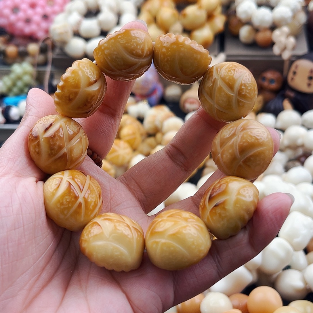 吊坠菩提根/象牙果菠萝包福利