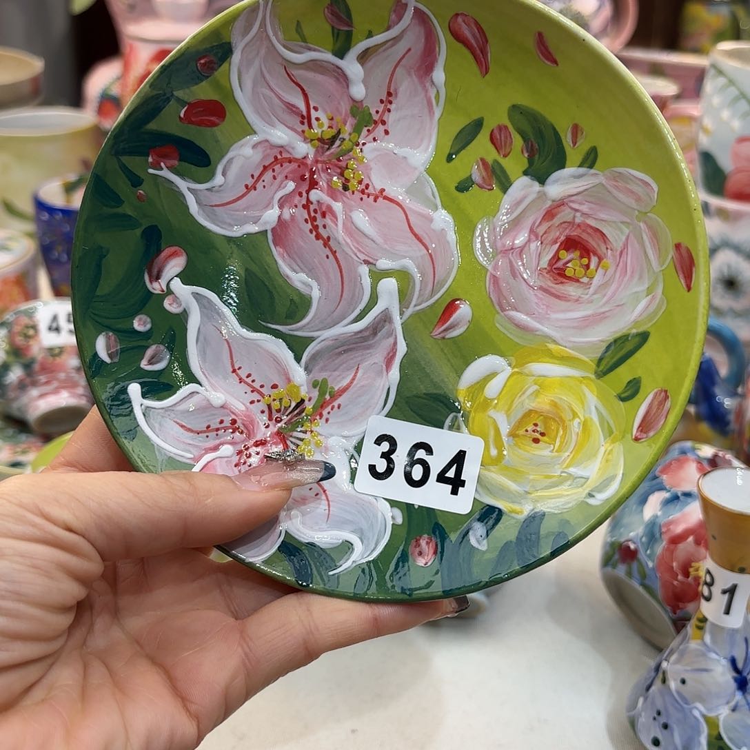 瓷片你是什么情况呀啊呀