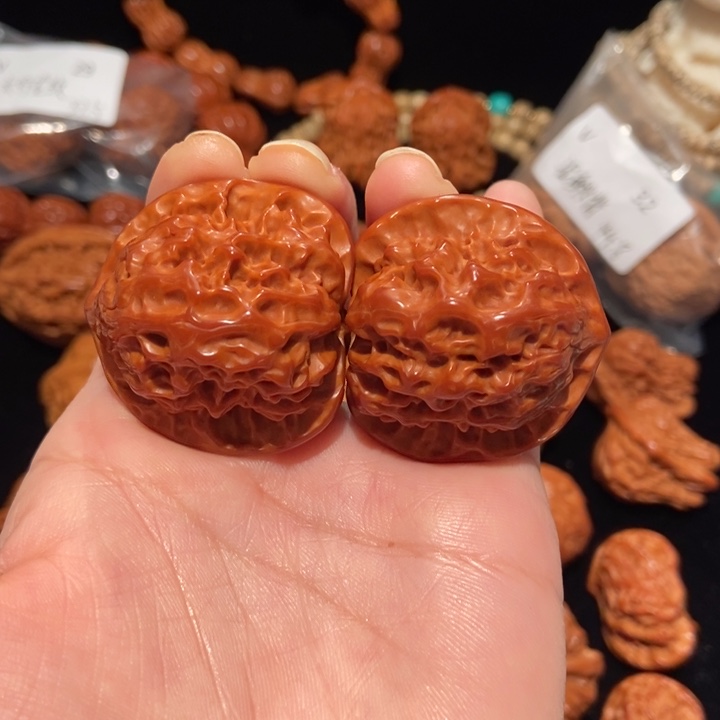 文玩核桃把件39白蛇谷