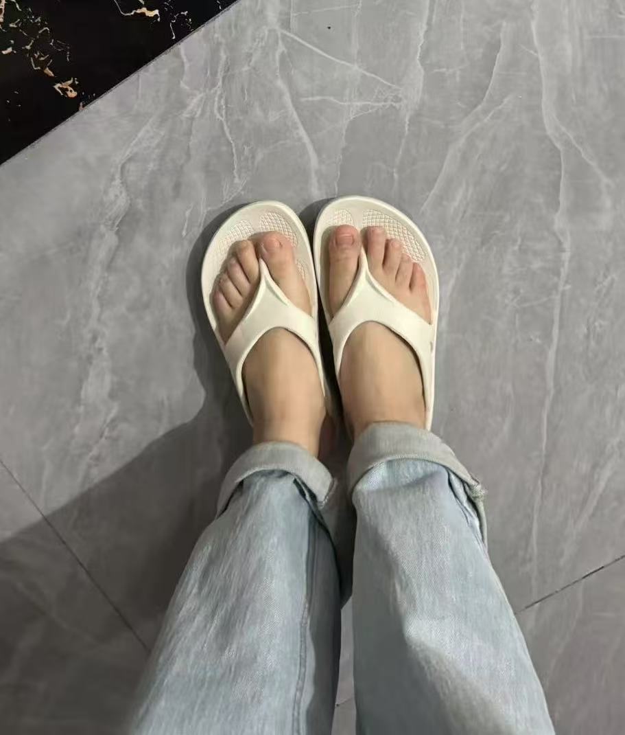 外贸日单软乎乎足弓支撑舒适防滑女士人字拖潮流软底沙滩凉鞋男