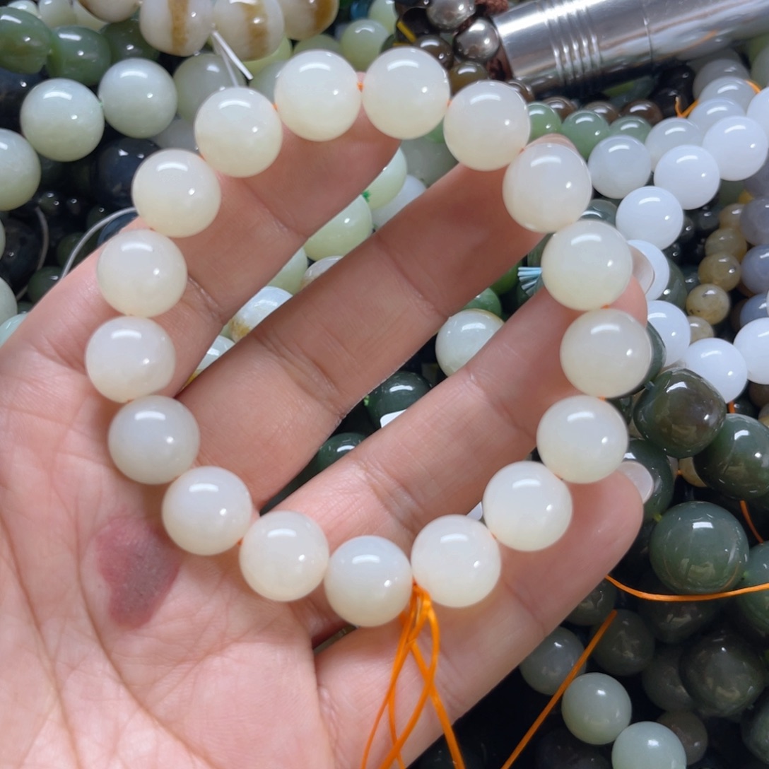 和田玉手链未镶嵌