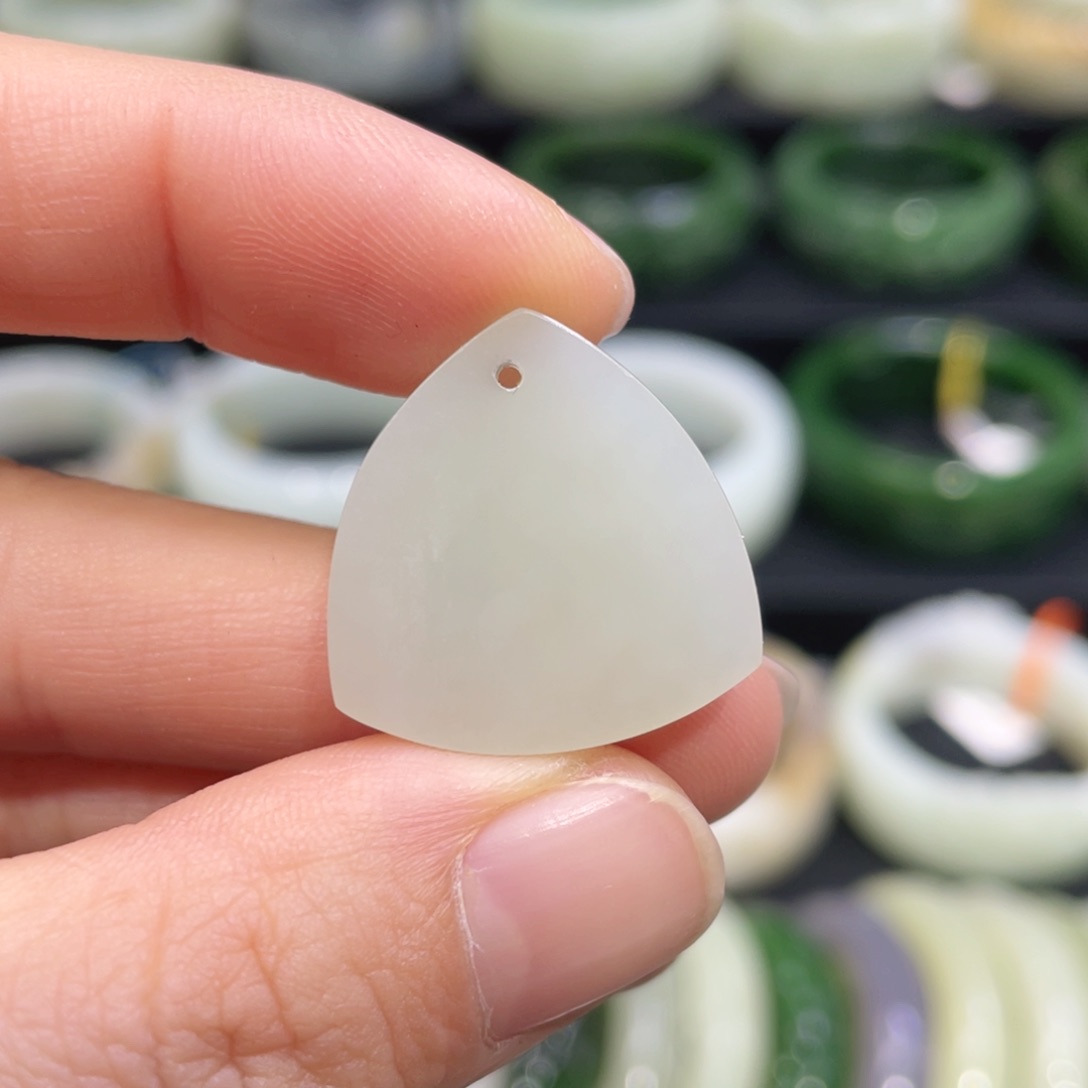 吊坠(不含链)未镶嵌和田玉