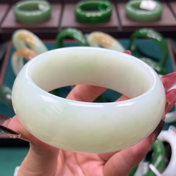 未镶嵌手镯和田玉5758