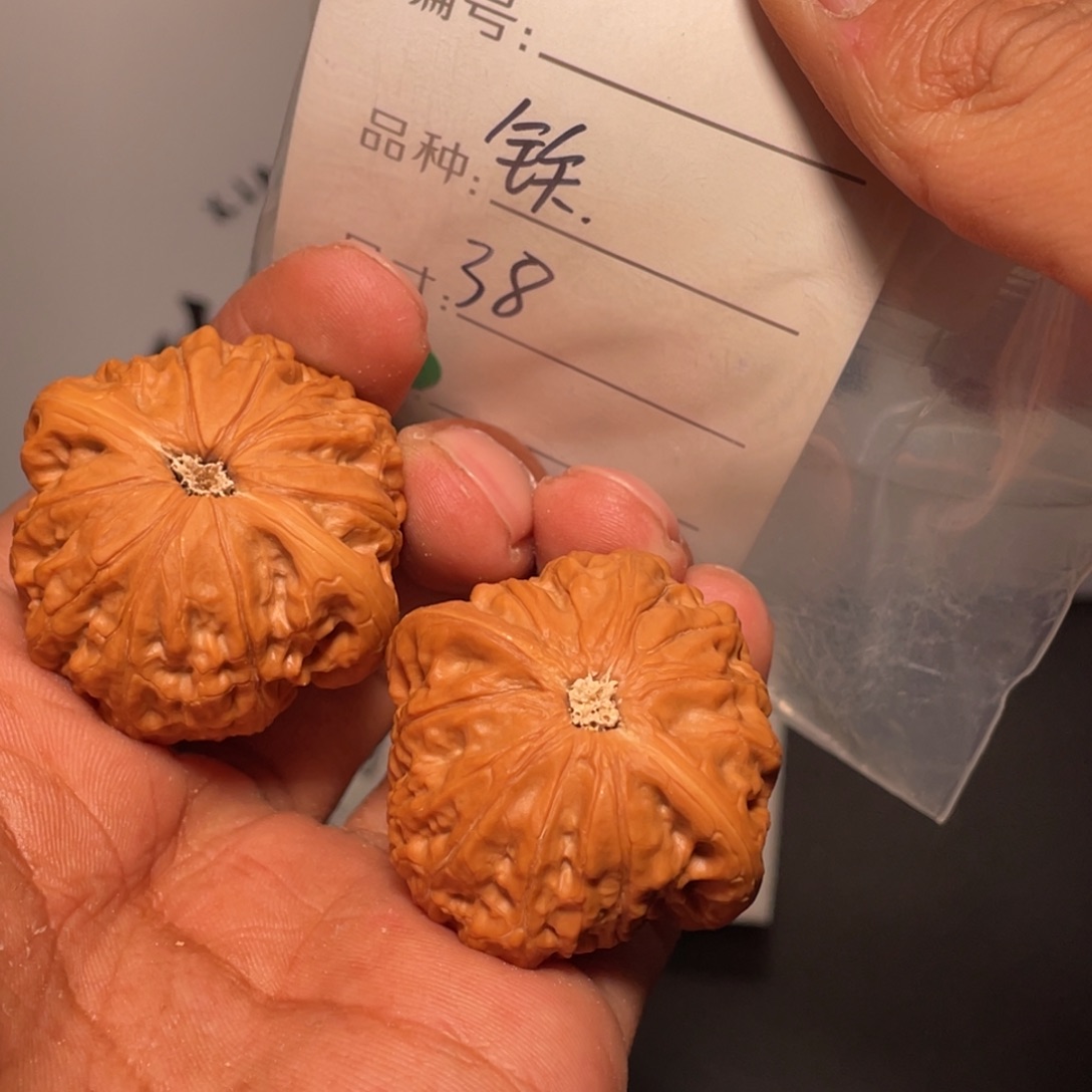 文玩核桃吊坠文玩核桃