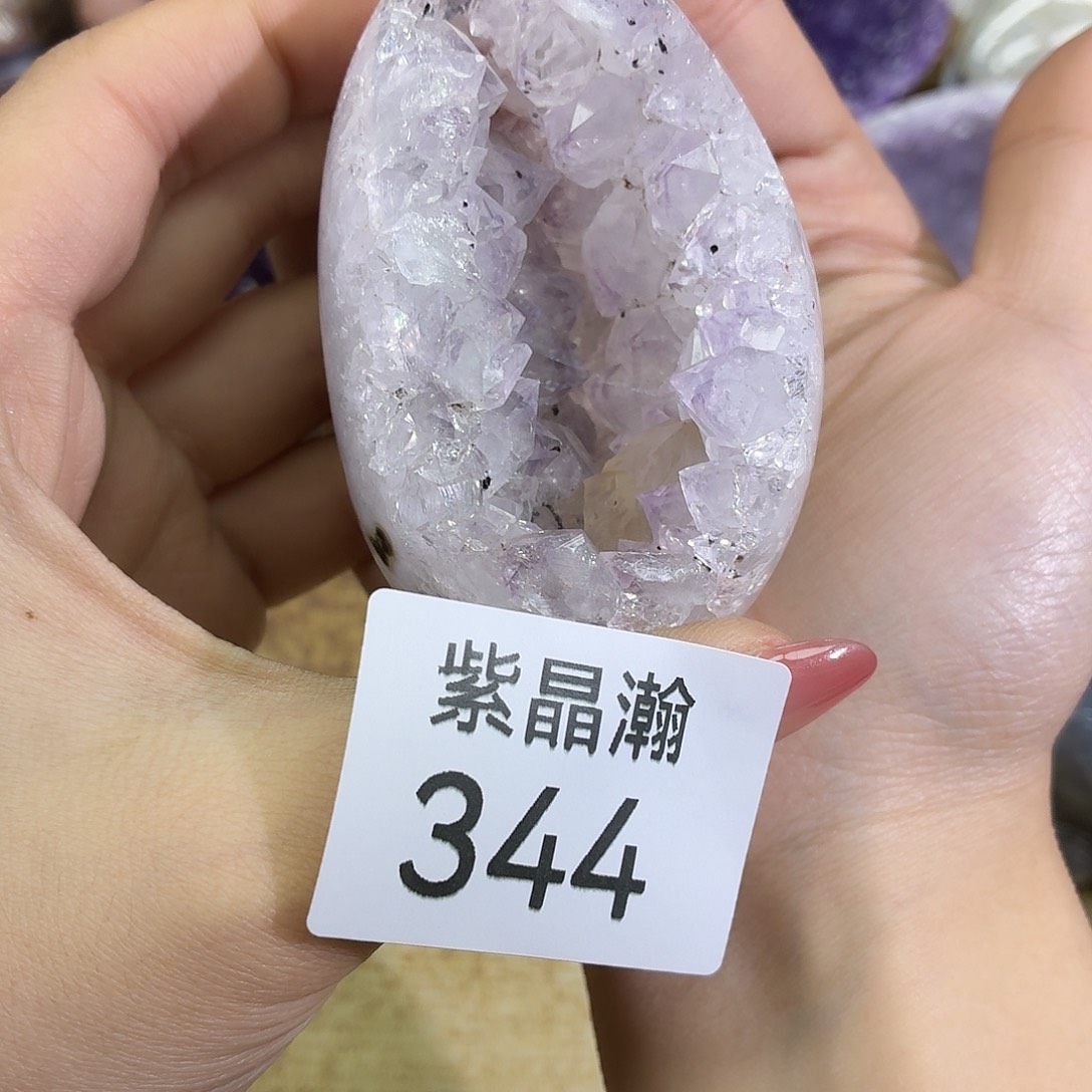 未镶嵌水晶大型摆件（非配饰）