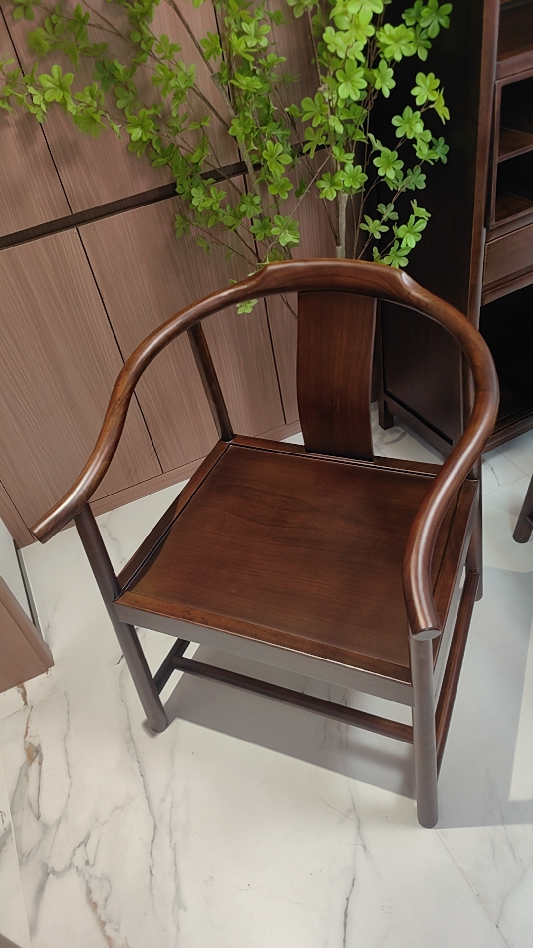 圈椅新中式实木北方老榆木胡桃色经典简约餐厅客厅茶室