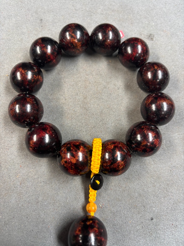 741沉木圆珠手串