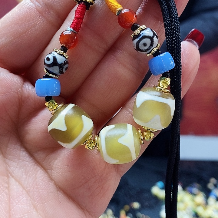 玛瑙/玉髓颈饰合金