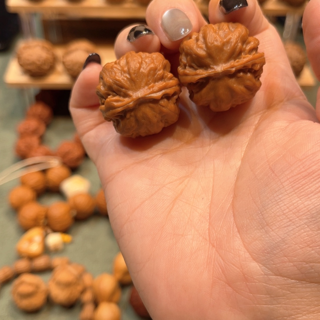 桃核把件御龙大粗筋