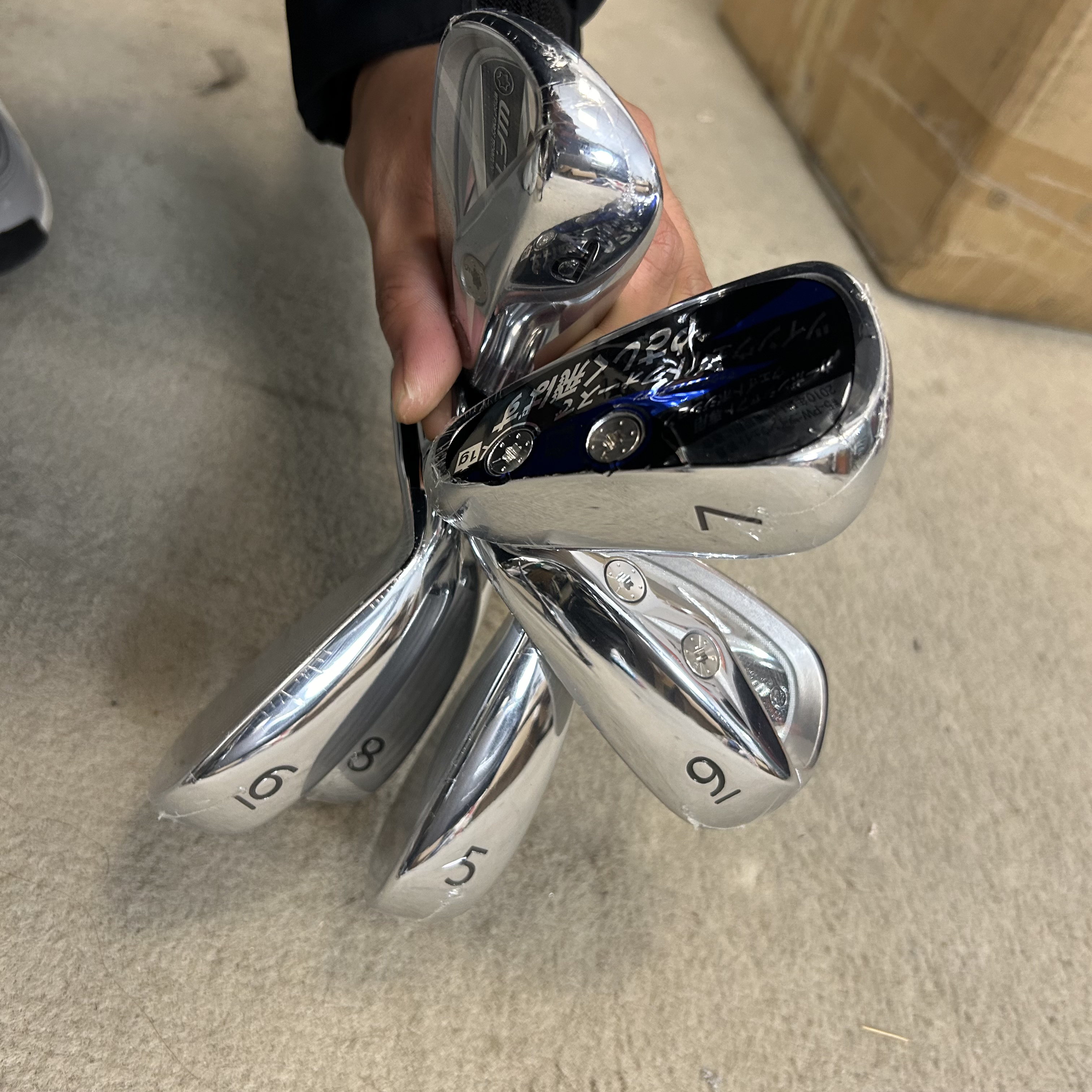 高尔夫马基高 碳素  男士铁杆组5-6-7-8-9-P  6支